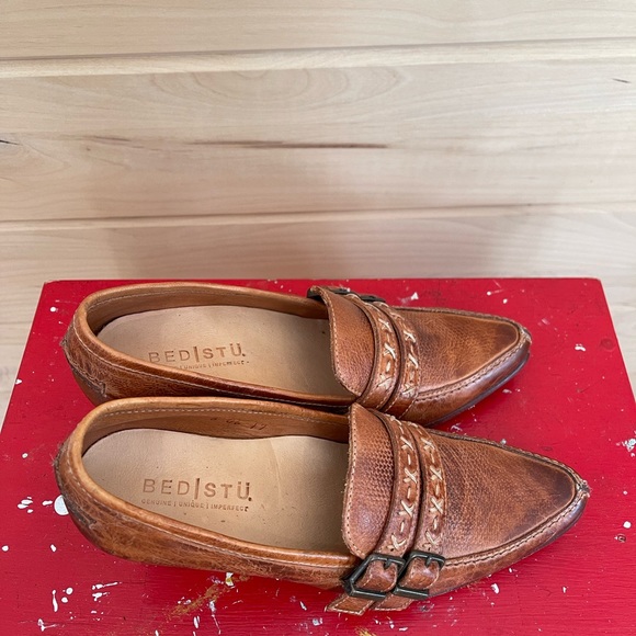 Bed Stu - Tan Leather Size 7 Heels - Handmade in Mexico - Pointed Toe - Picture 3 of 10